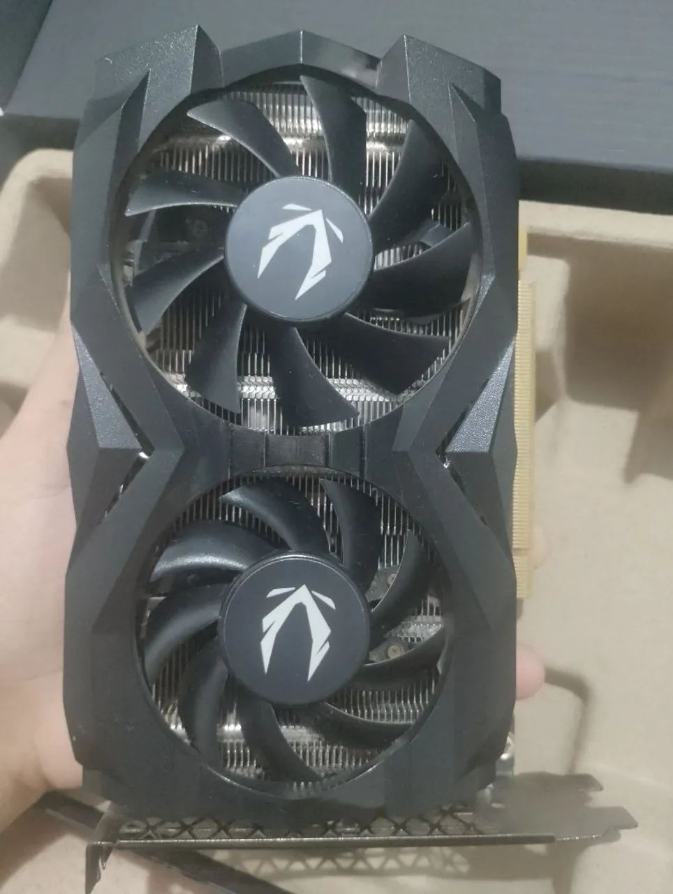 GTX 1660 SUPER - Foto 4