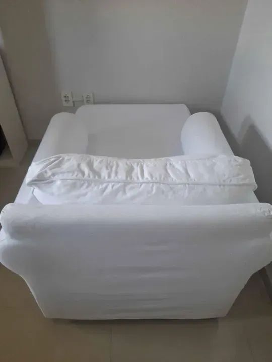 Sofá Cama Premium 96cm largura X 1,45m comprimento X 0,75 cm altura - Foto 4