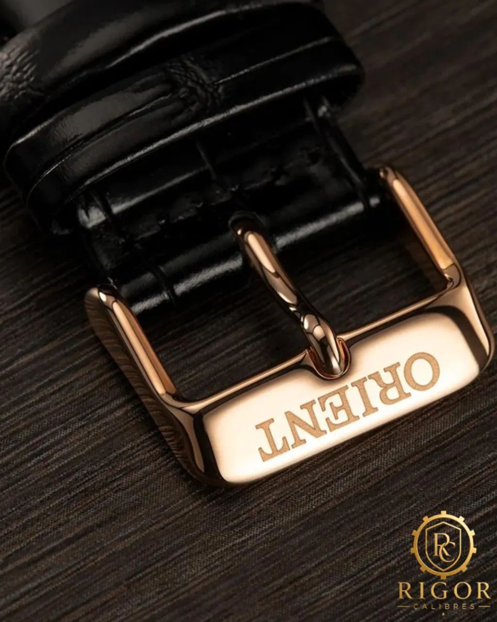 Relógio Orient Bambino Automático Classic TAC00001B0 Caixa em Ouro Rosê Pulseira de Couro - Foto 5