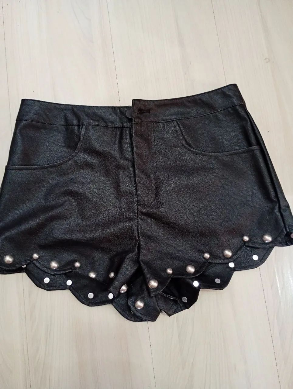 2 shorts tamanho PP - Foto 4