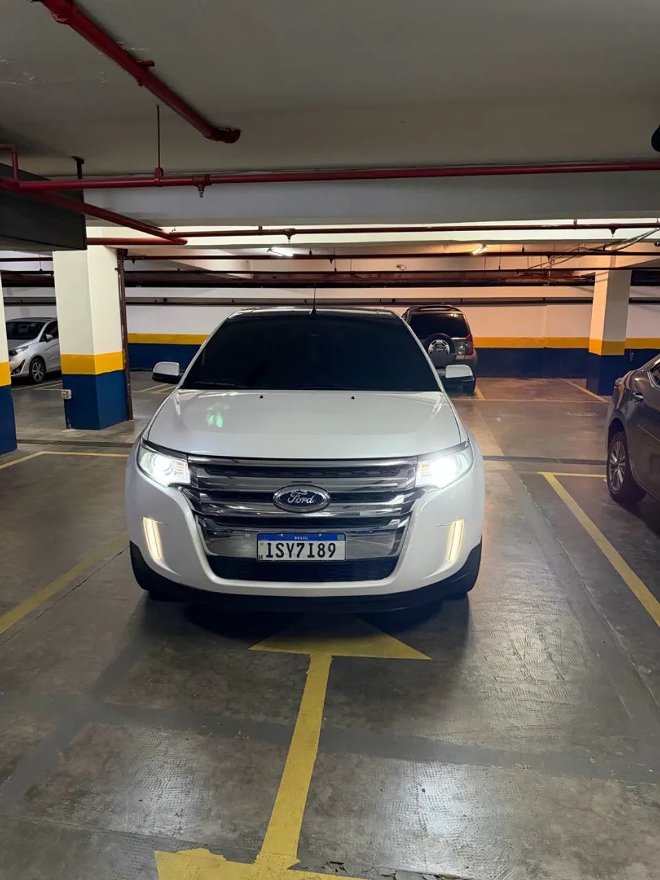 Ford Edge AWD 3.5 AT 2012