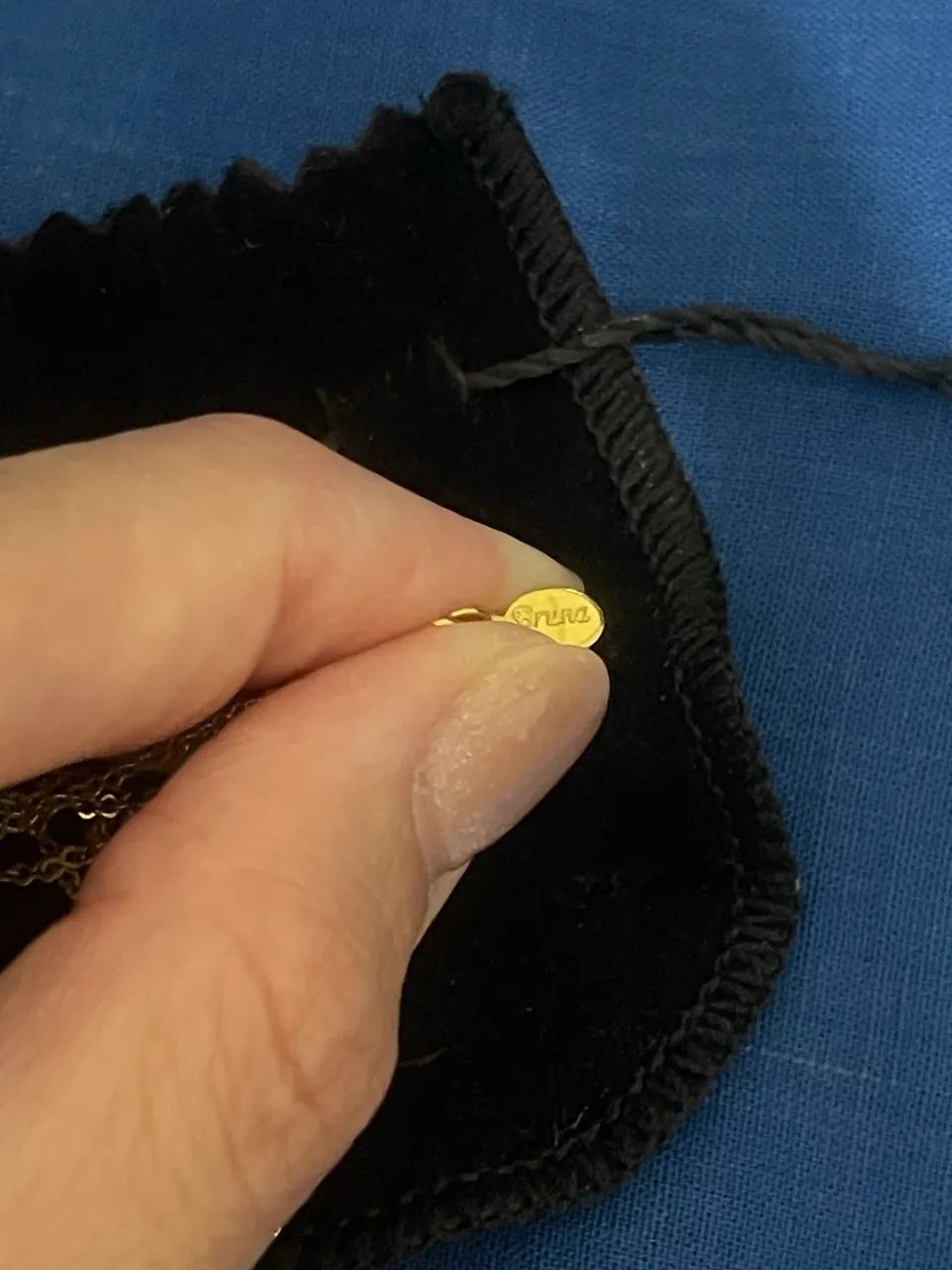 Corrente folheada a ouro com pingente FÉ. - Bruna semi joias - Foto 2