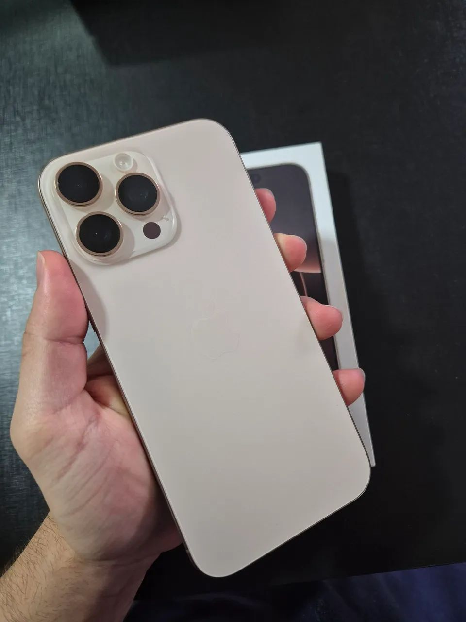 Iphone 16 Pro Max 256gb Muito Conservado - Foto 3