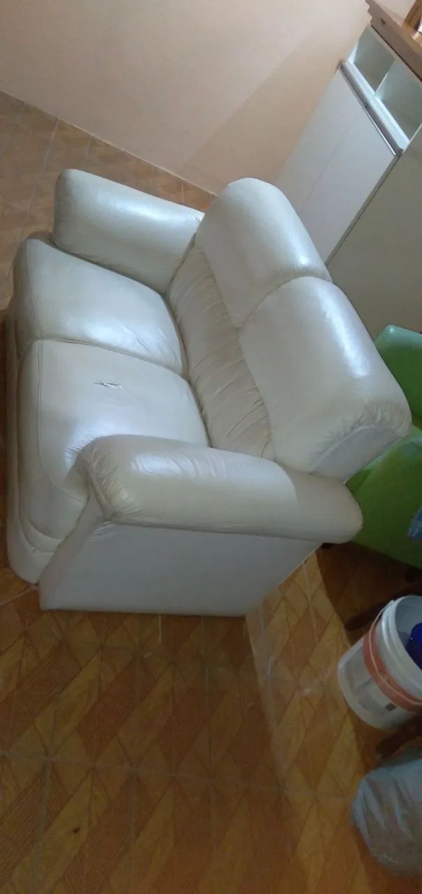 2-Seater Leather Sofa470064907514685441