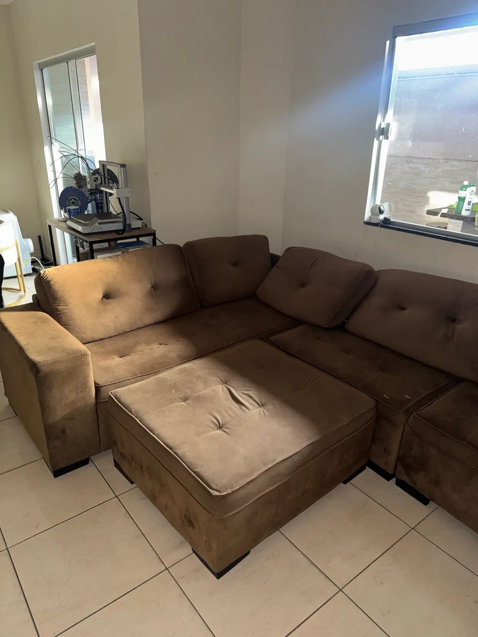 SOFA MODULAR COM PUFF 8 LUGARES - Foto 2