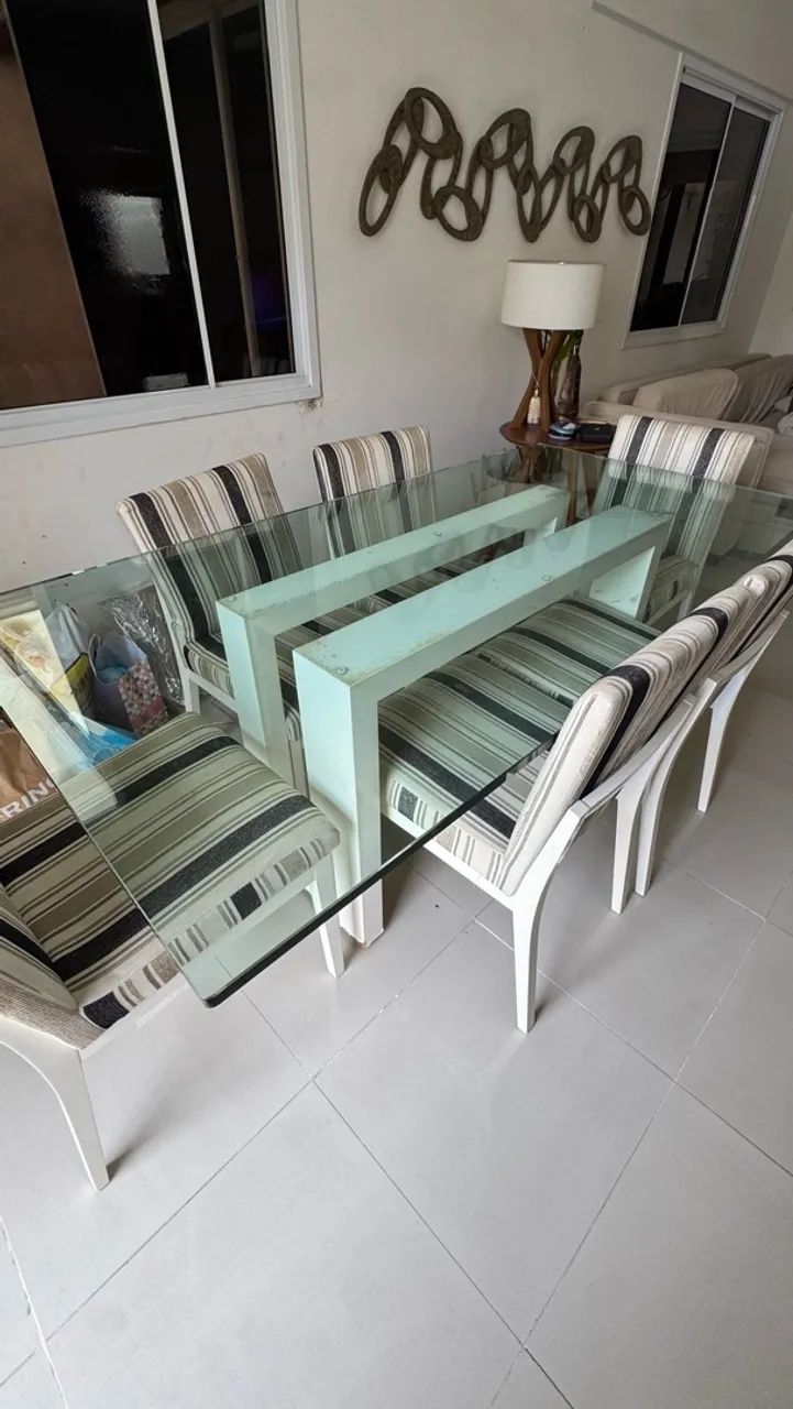 MESA 6 lugares TAMPO VIDRO 