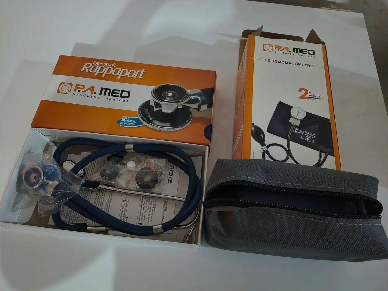  Kit Esfigmomanômetro e estetoscópio  - Foto 3