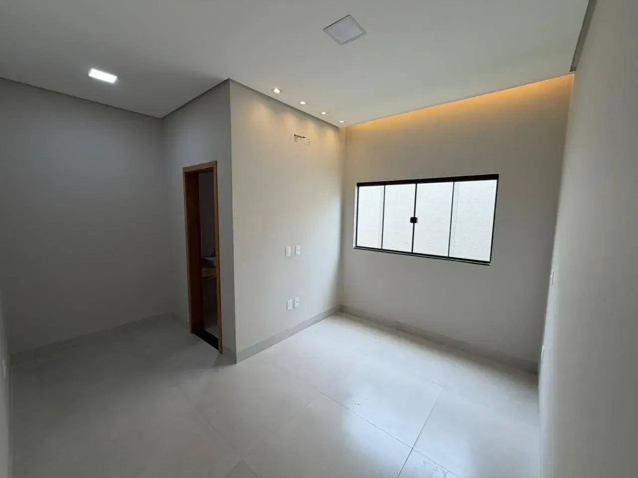 1006 sul , ARSE 102 , casa  3/4 sendo 1 suíte - Foto 2
