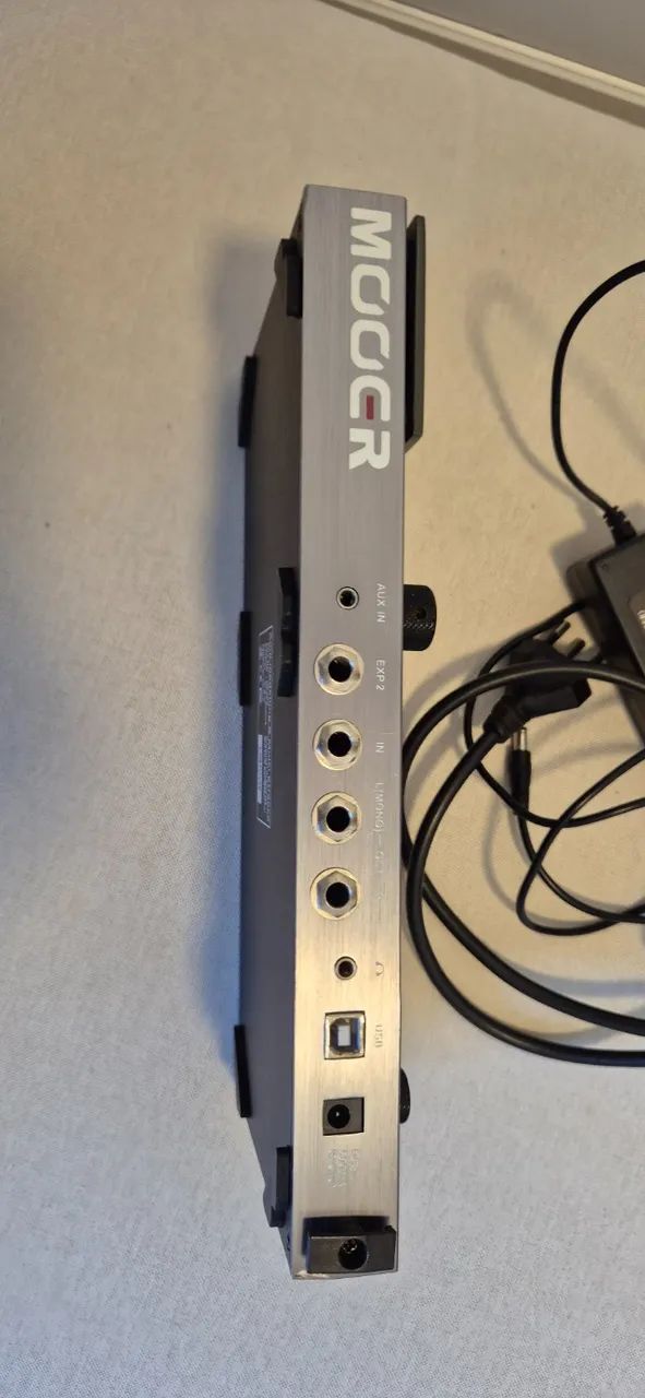 Pedaleira multi efeito MOOER GE200 - Foto 2