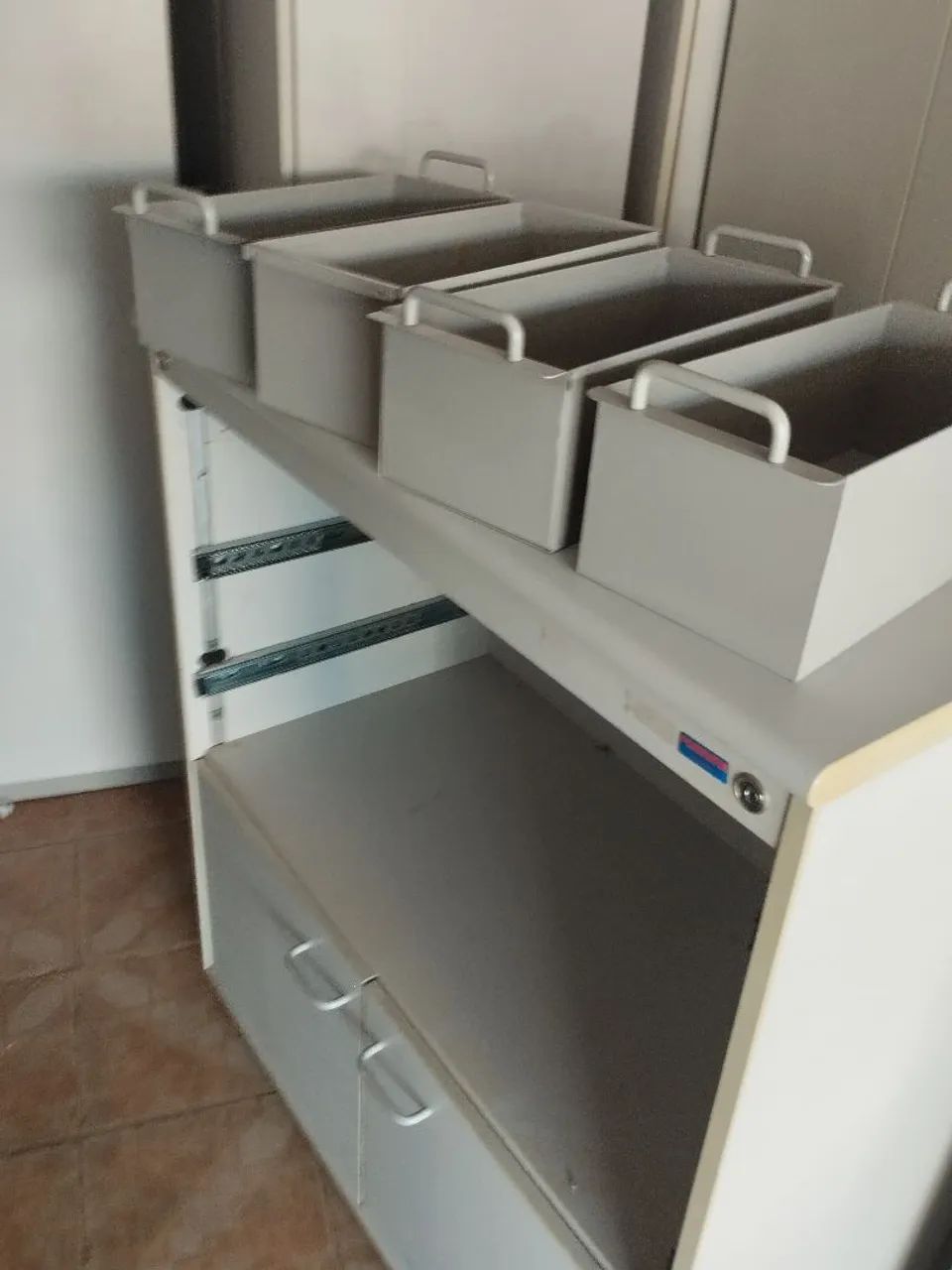 Travessas de aço multiuso  - Foto 3