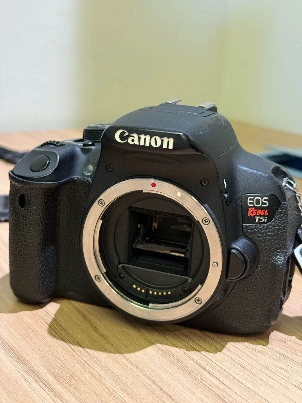 Canon T5i - Foto 2