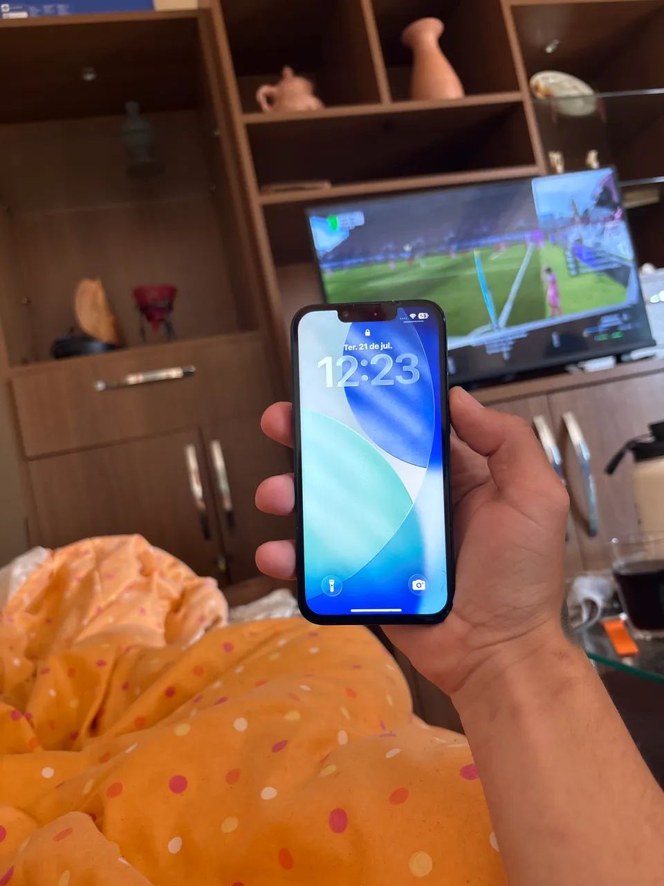 iPhone 13 Semi Novo 