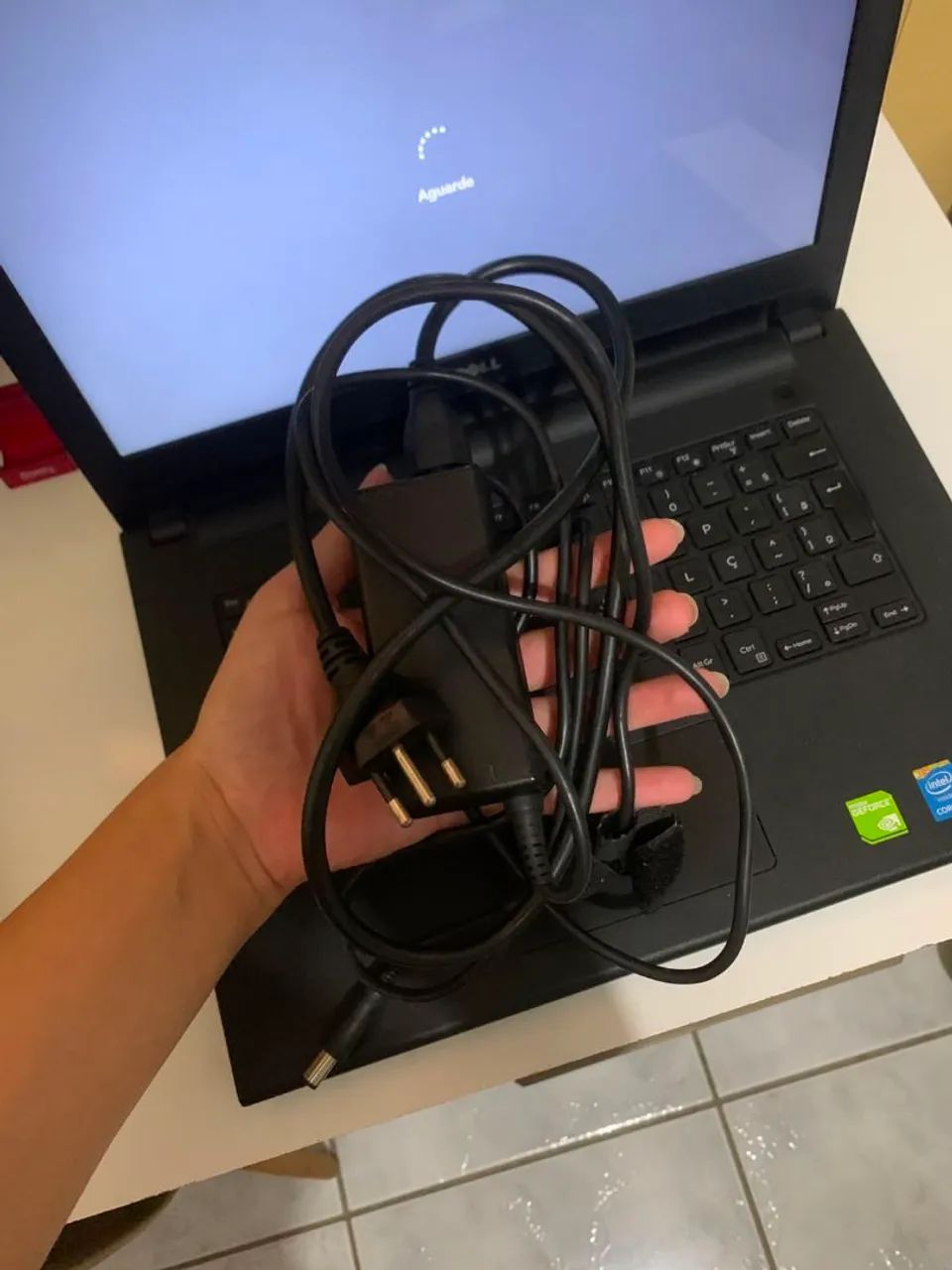 Notebook Dell em ótimas condições  - Foto 2