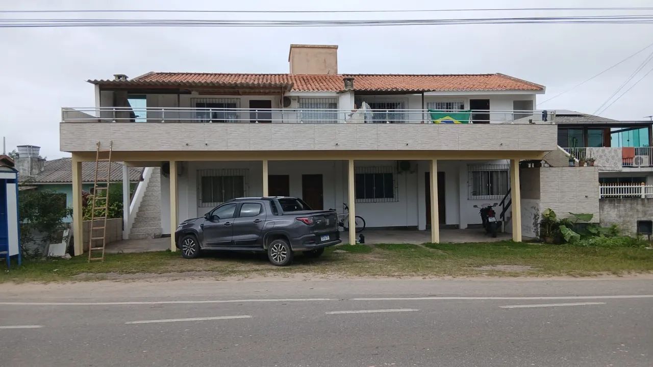 Kitnet mobiliada praia da Pinheira 
