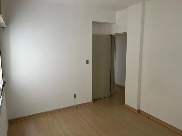 APARTAMENTO CENTRAL 2 DORMITÓRIOS - Foto 8