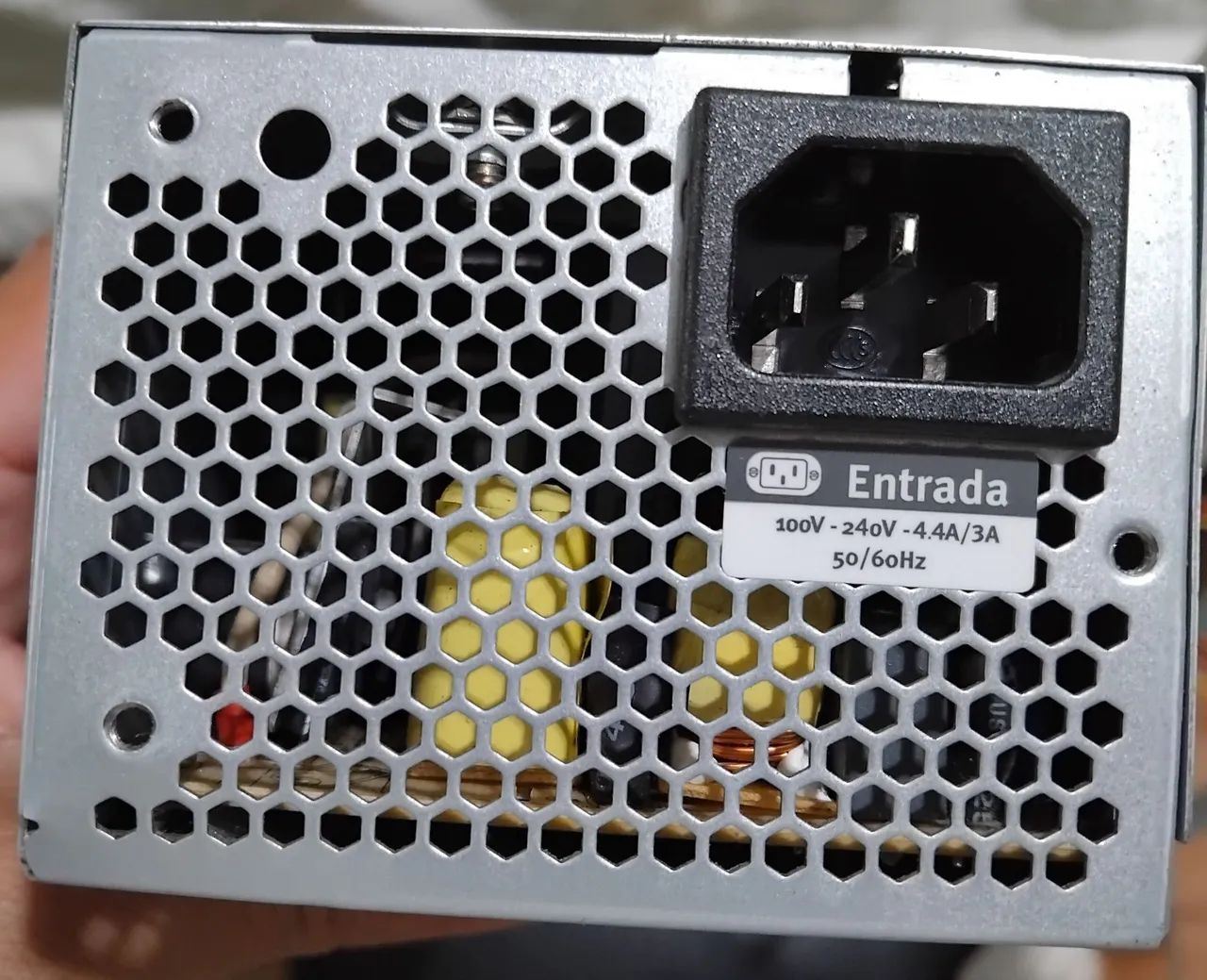 Fonte modular 80 plus gold delta eletrônics 250w - Foto 2