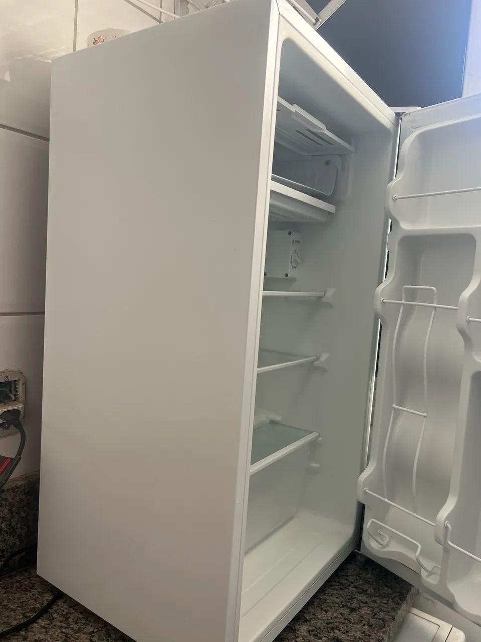 Frigobar midea 93l - Foto 3