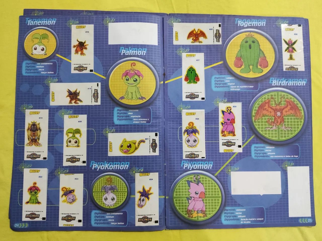 Álbum Buzzy Digimon - Foto 3