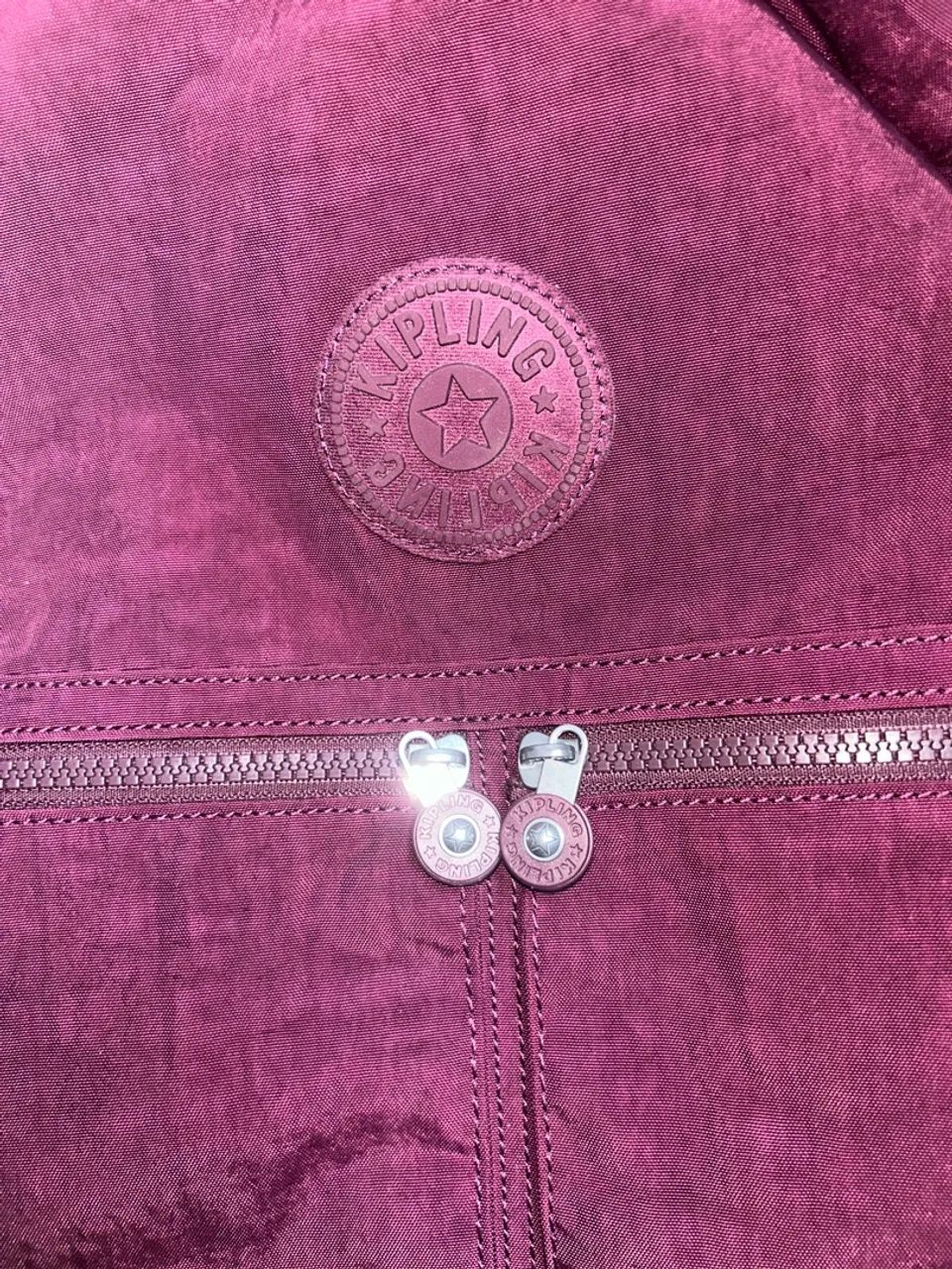 Mochila Kipling original (nunca usada)  - Foto 3