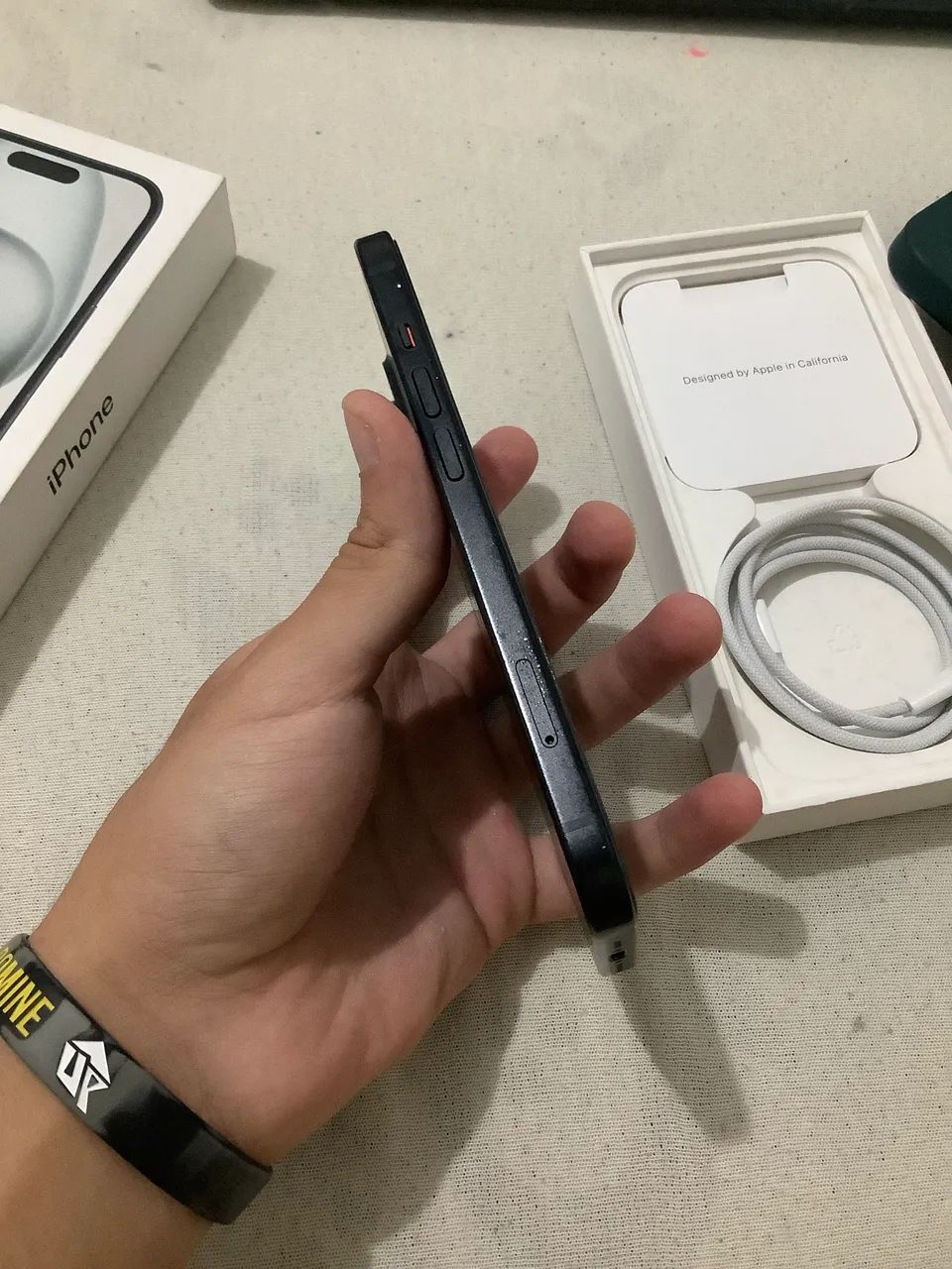 iPhone 15 128GB Completo + Caixa + Carregador + Capinha - Foto 5
