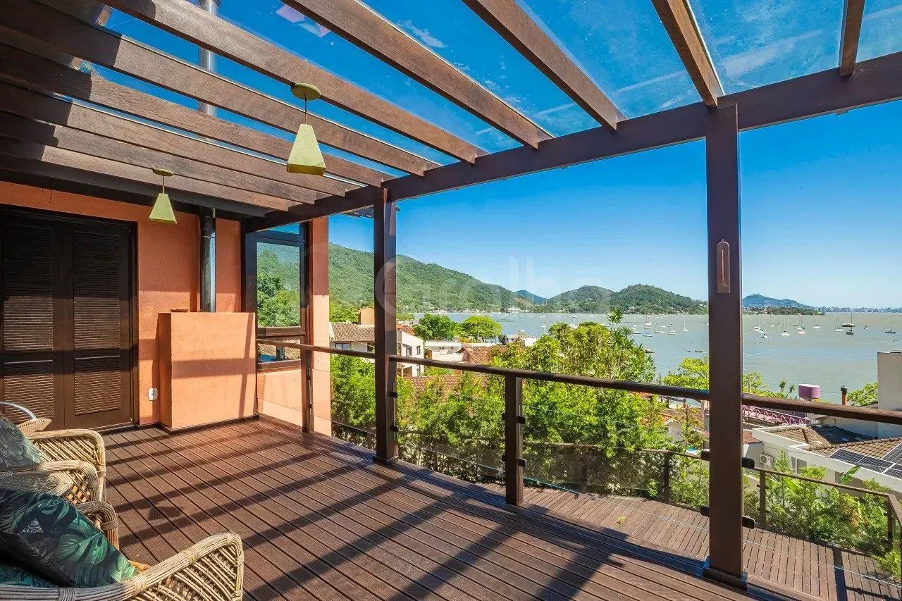 Imóvel para venda com 302 metros quadrados com 5 quartos - Foto 2