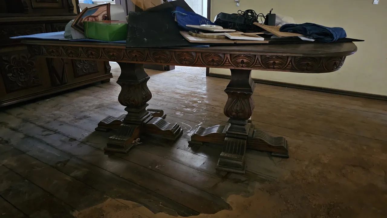 MESA DE MADEIXA 6 LUGARES EXPANSIVA ATÉ 8 
