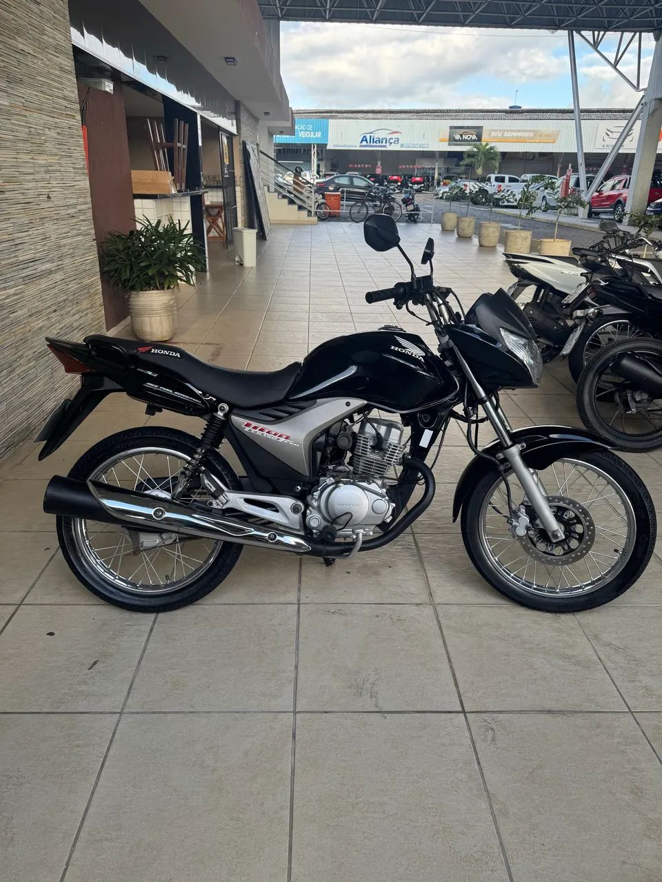 TITAN 150 ESD 2013 - Foto 4