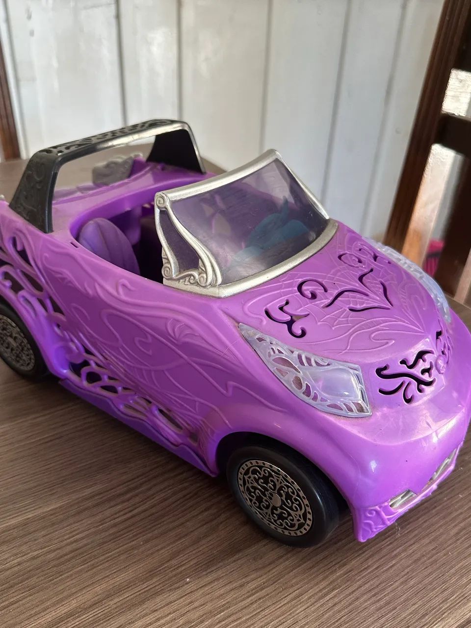 Monster High carro Scaris