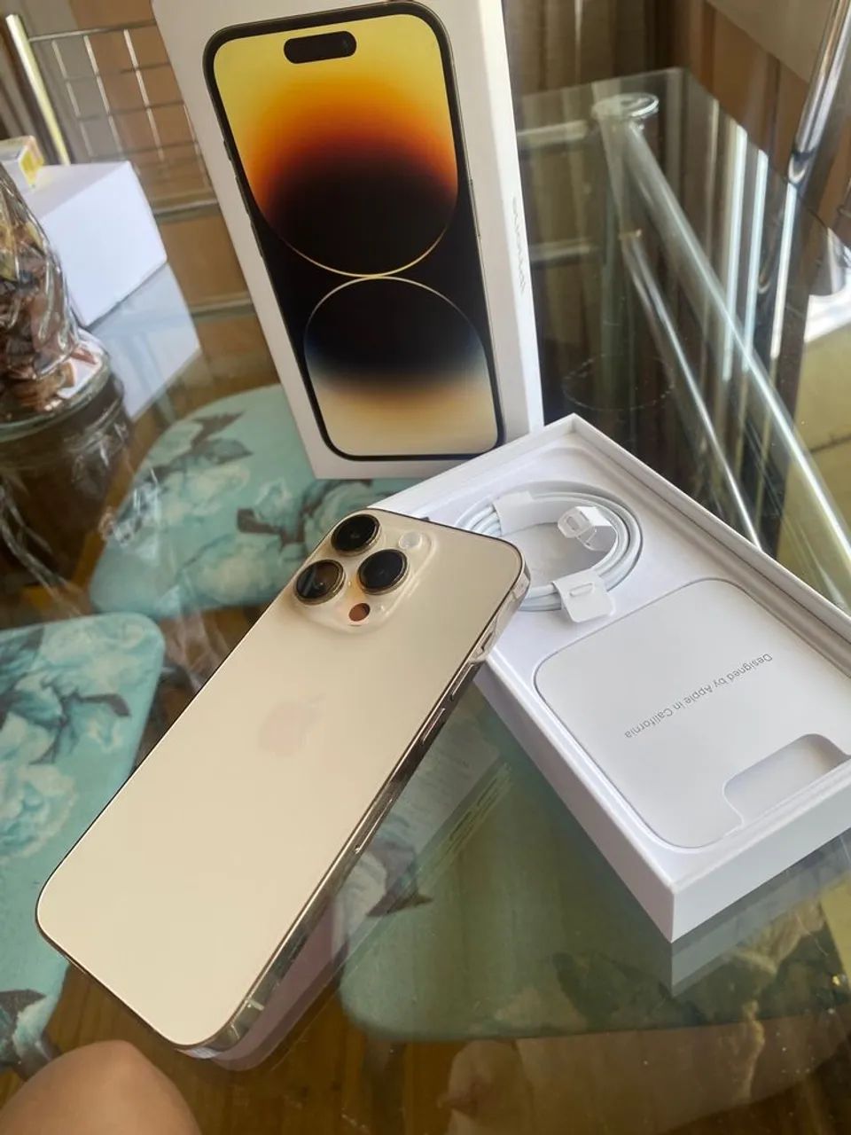 IPhone 14 Pro Dourado 