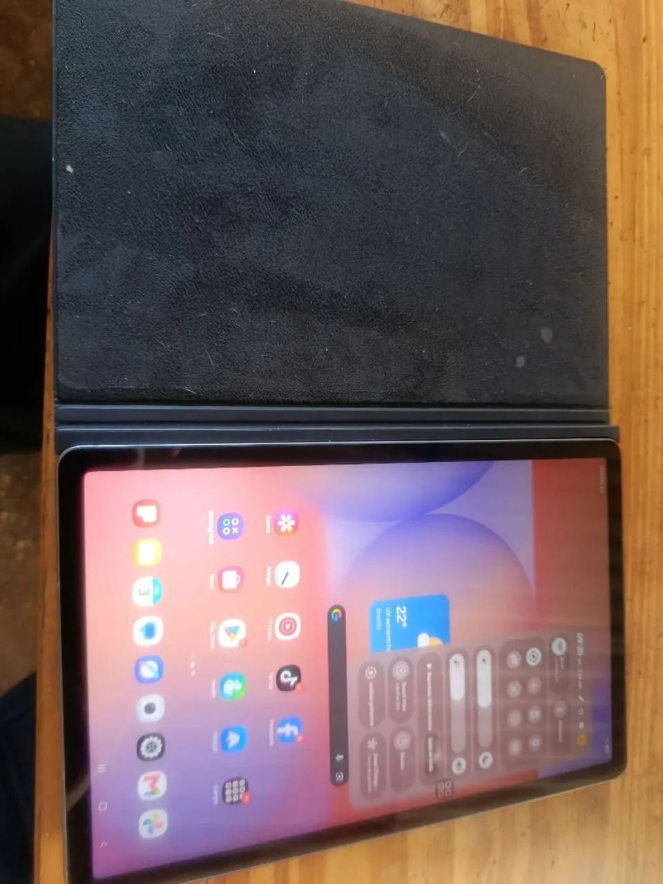 Tablet Galaxy s10 lite 128gb 6 de memória ram troco por iPhone  - Foto 3