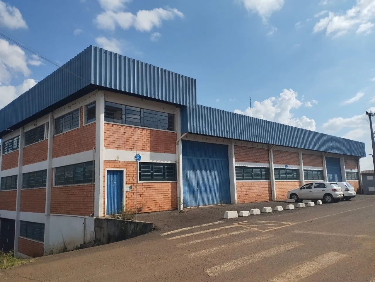 Barracão para Locação - 1.100m² Próximo à Rodovia - Foto 3