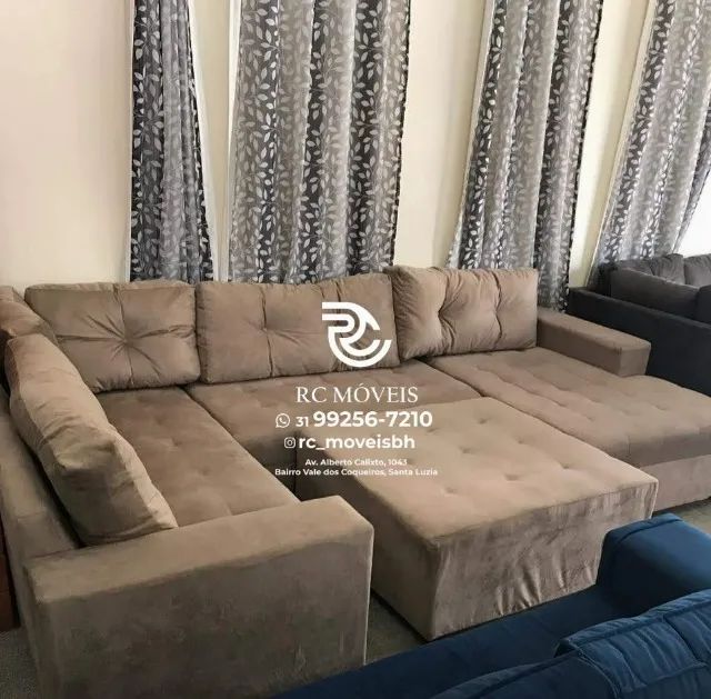 Sofá de canto Grande 3,10m com Chaise e Puff veludo D33 Premium - Foto 2