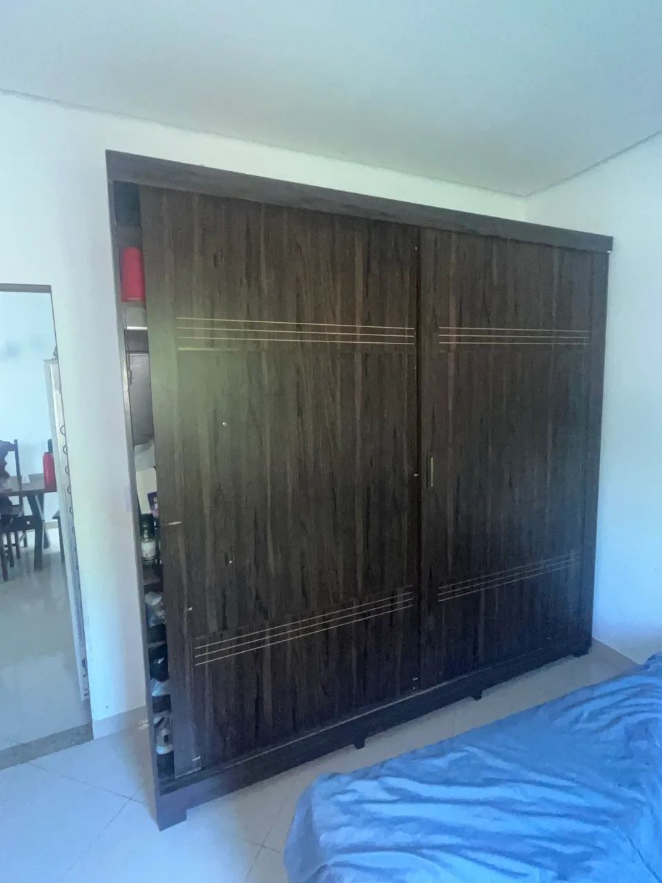 Desapego: guarda roupa de casal grande  - Foto 4