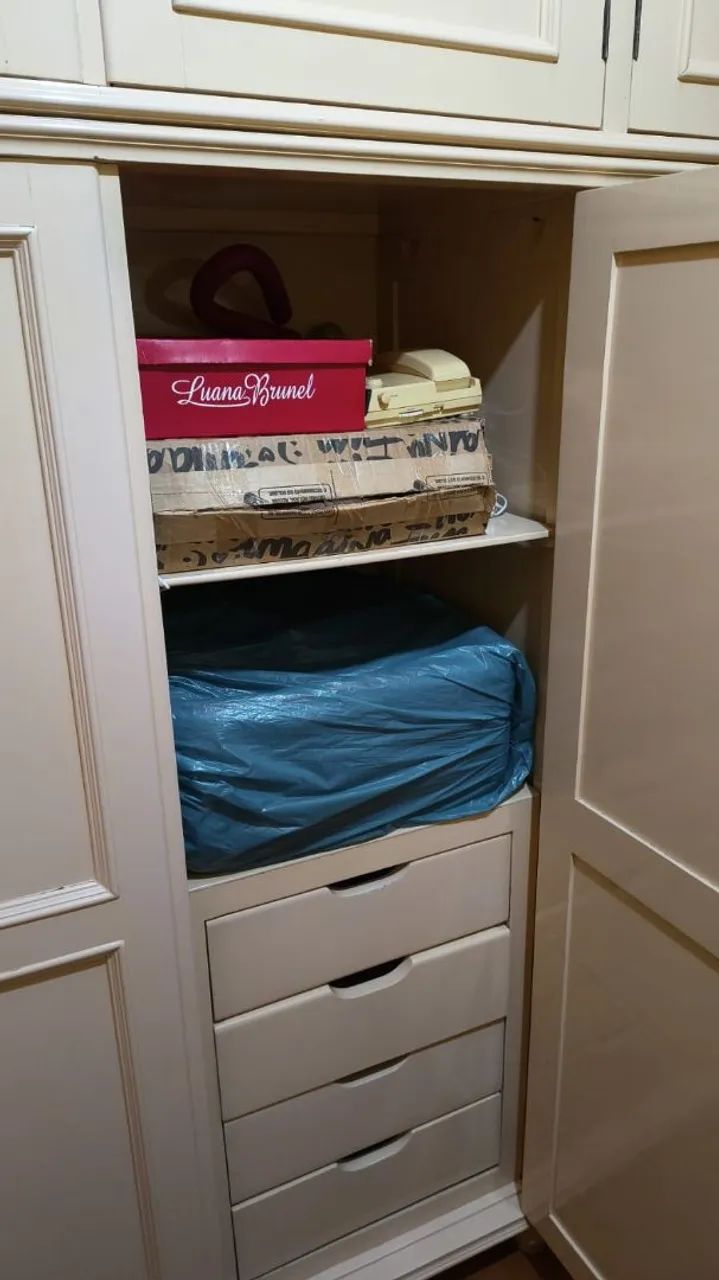 Guarda roupas espaço  - Foto 5