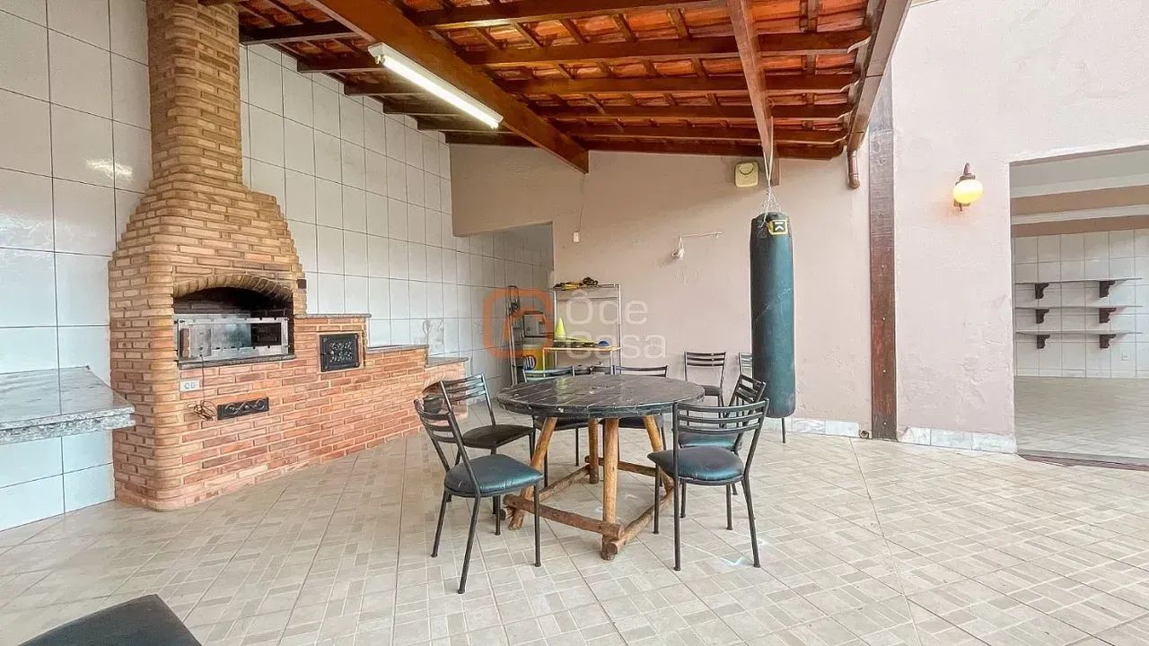 Casa com 4 quartos e espaço gourmet à venda no Letícia - Foto 3