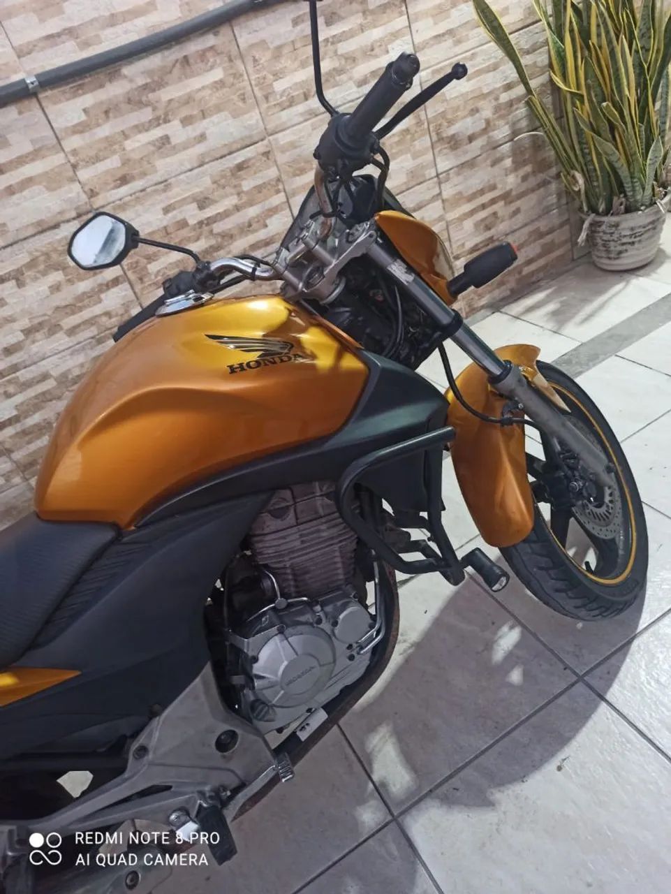 Moto CB 300 - Foto 2