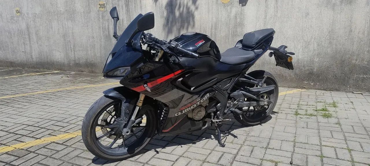 SBM 250 s (ABS, GPS, Bluetooth)
