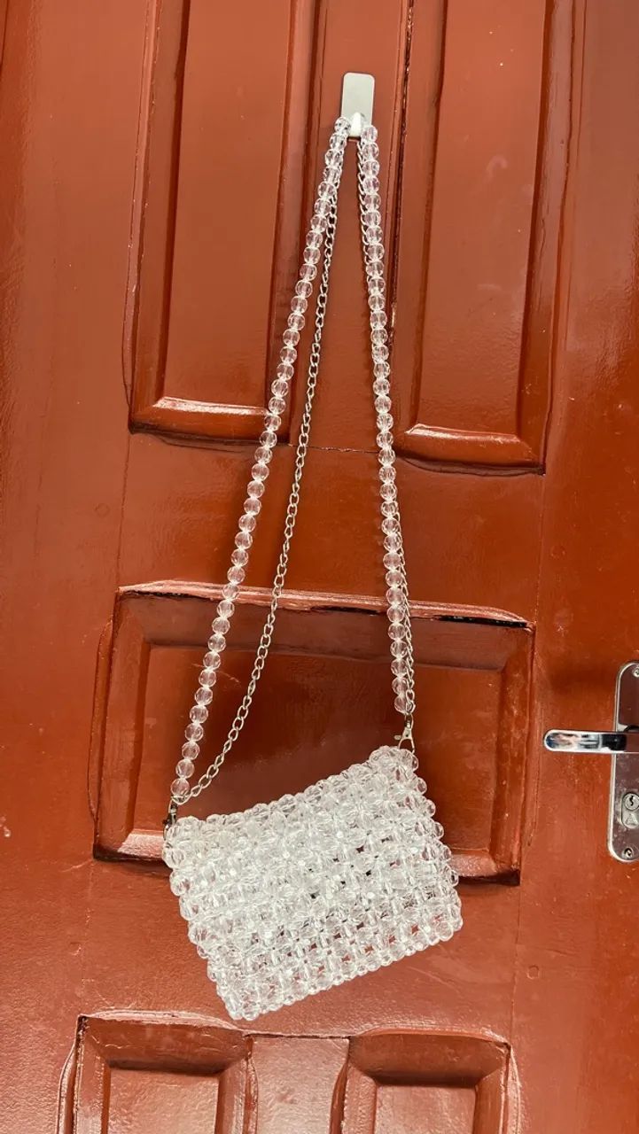 Bolsa em pedraria - Foto 3