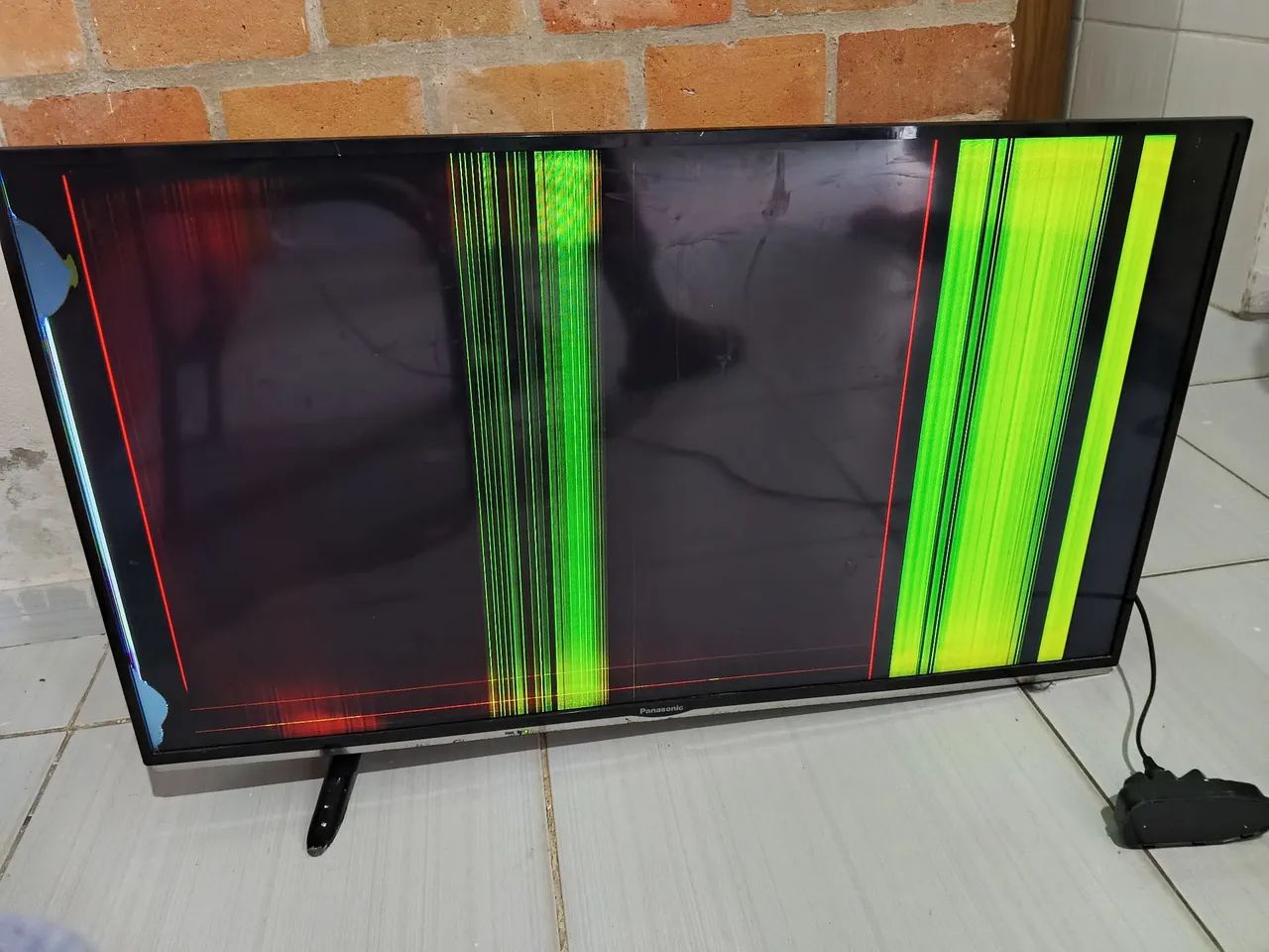 TV 40" Panasonic- para Conserto - Foto 3