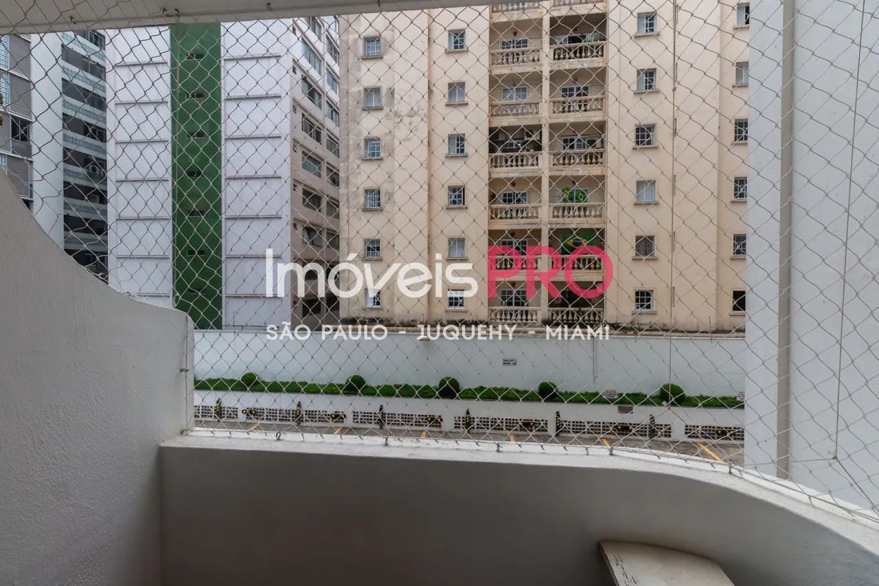 Apto totalmente mobiliado de 50m2 com 2 dorm e 1 vaga no Itaim - Foto 3