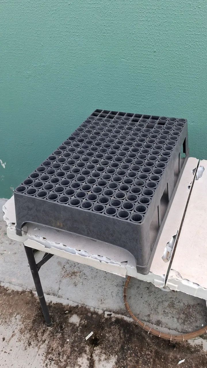 Tubetes para mudas 55ml 187 células.