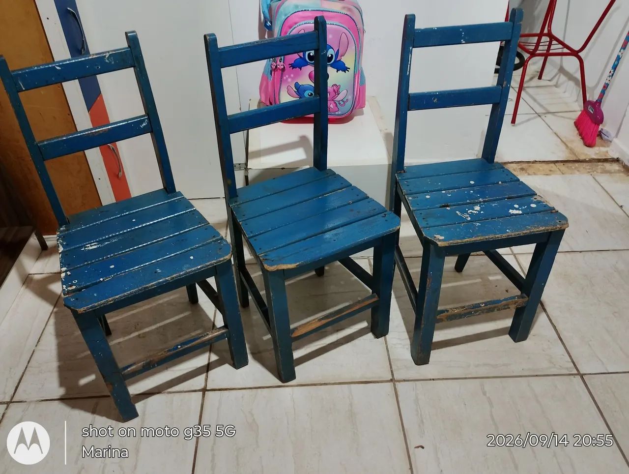 Cadeiras 3 pra restaurar 