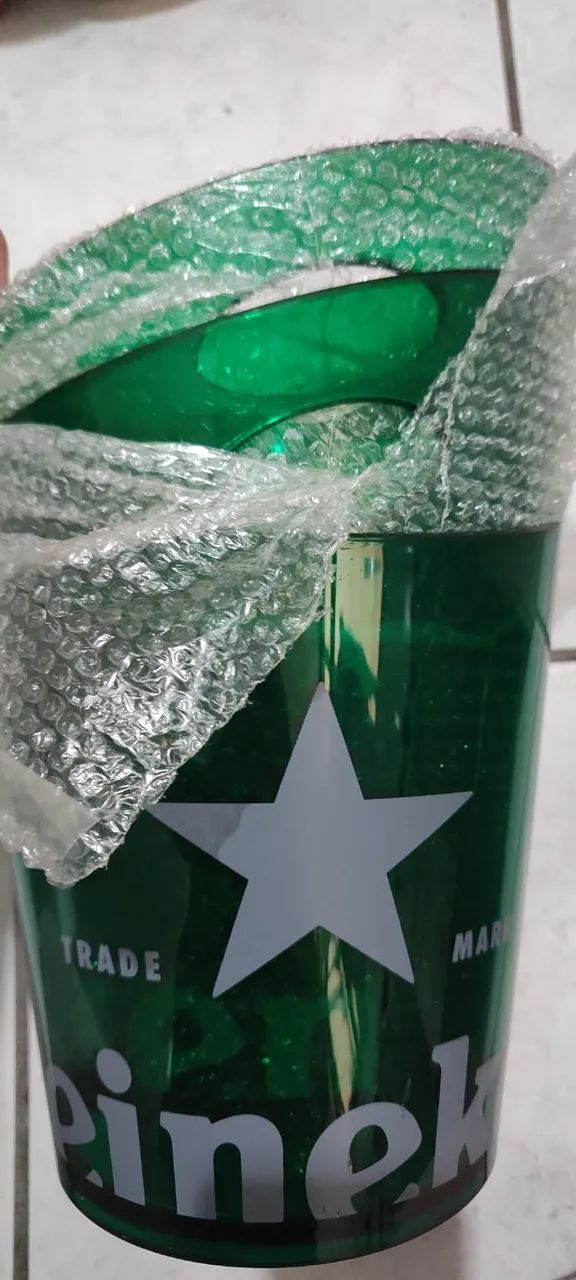 Vendo baldes para bebidas NOVOS - Foto 2