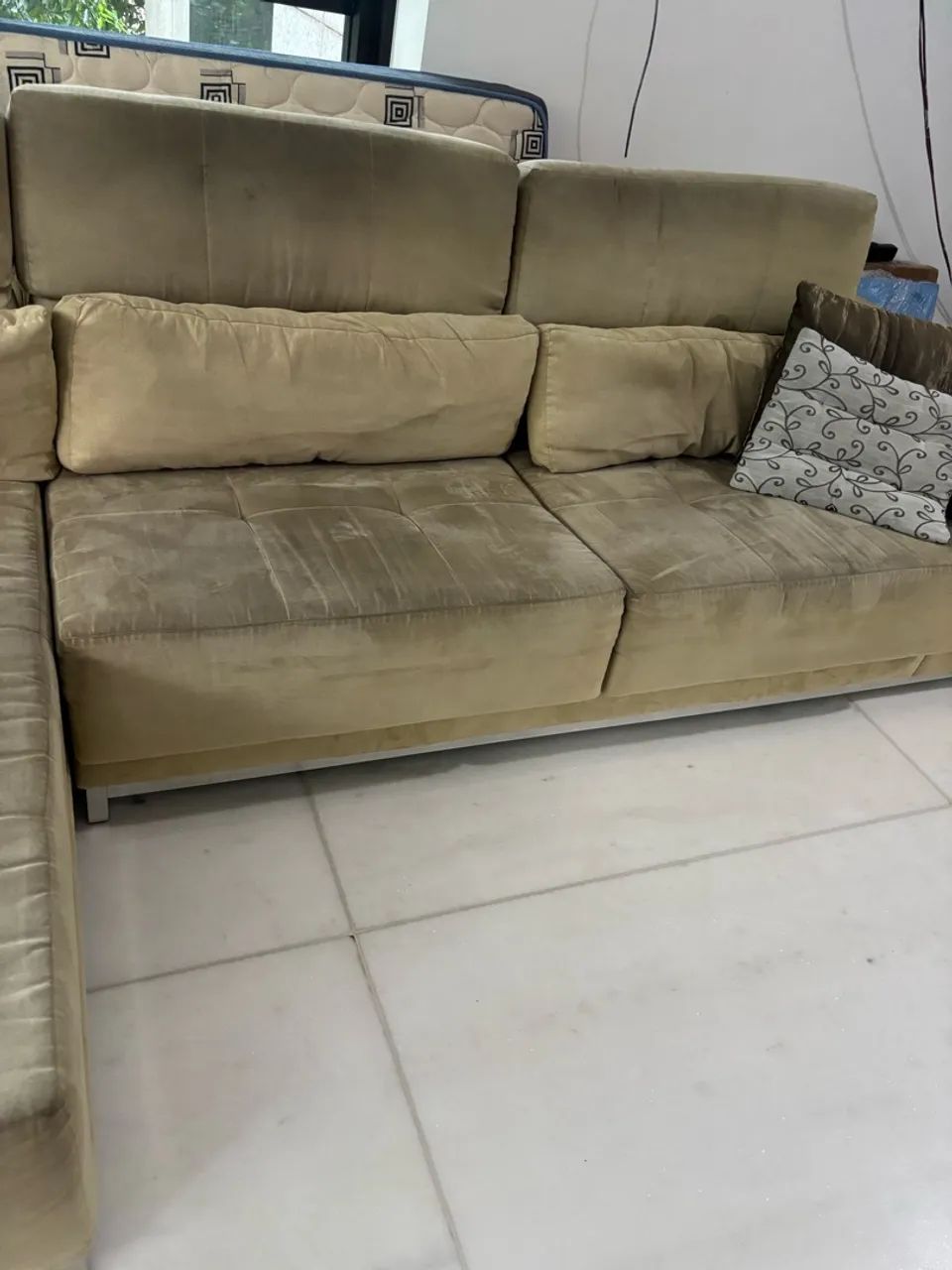Sofá semi novo TOP