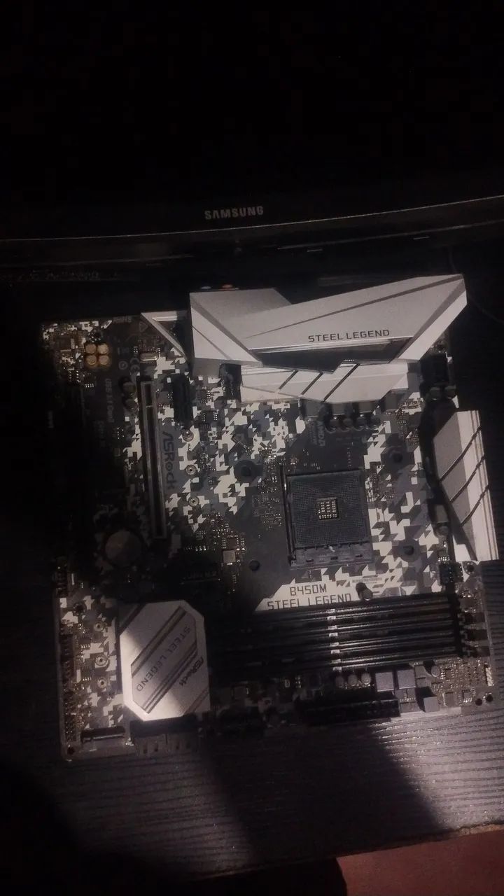 Processador Ryzen 55600x e placa mãe b450m steel legends
