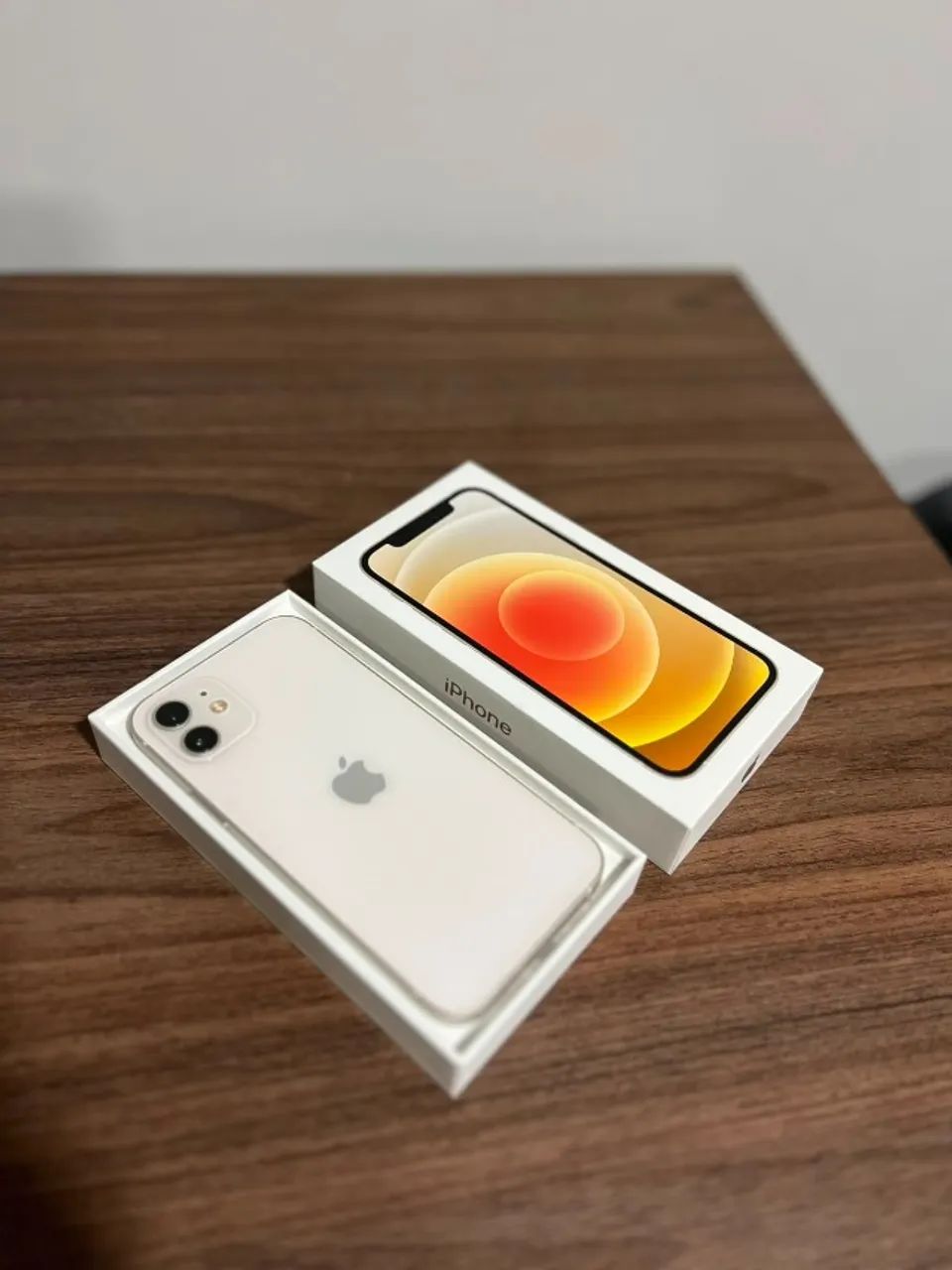 IPhone 12 64GB Branco - Impecável - Celulares e Smartphones