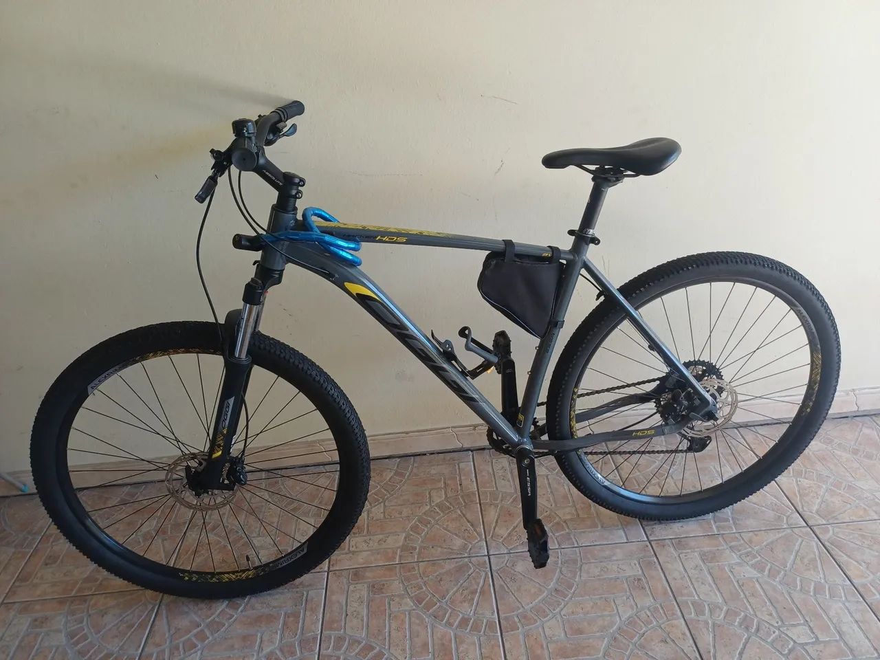 Bicicleta Oggi nova pouco usada: aro 29 e quadro 21 - Foto 2
