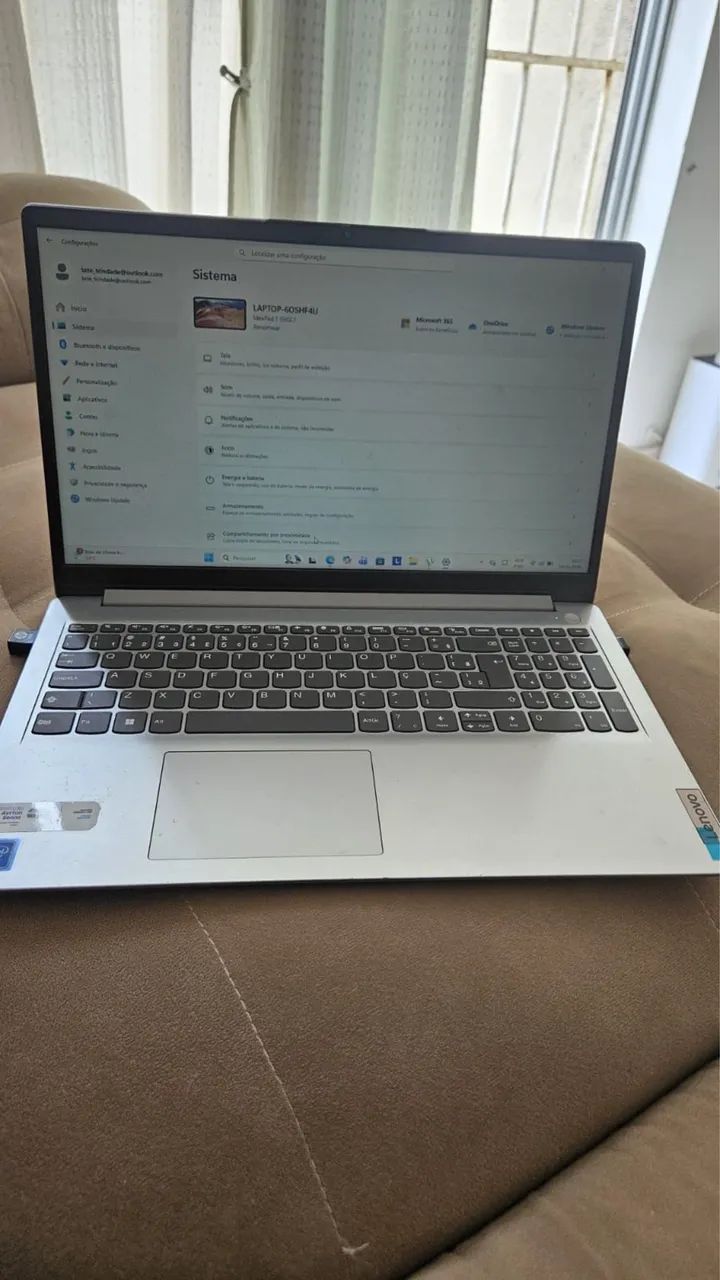 NOTEBOOK LENOVO EM ÓTIMO ESTADO