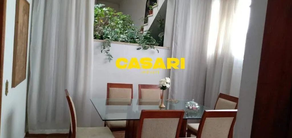 Casa de Alto Padrão com 5 Dormitórios e 600m² no Centro de São Bernardo do Campo - Foto 4