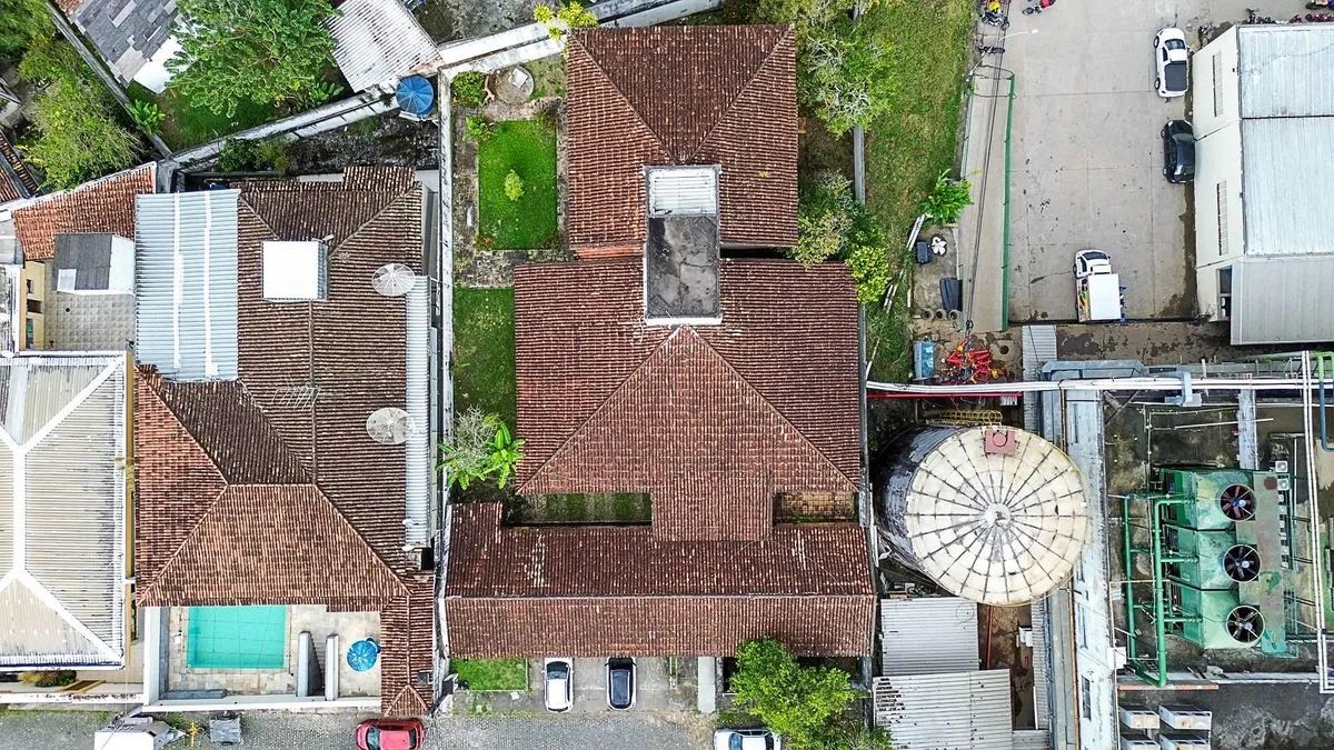 Loja / Salão / Comercial 640m² - Góes Calmon